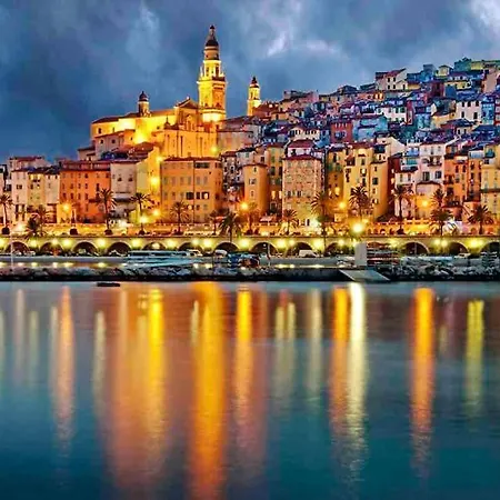 Appartement Studio De La Plage, Au Bord De La Mer Menton